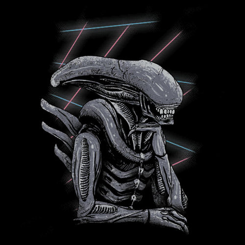 Xenomorph Class Yearbook Photo Aliens T-Shirt